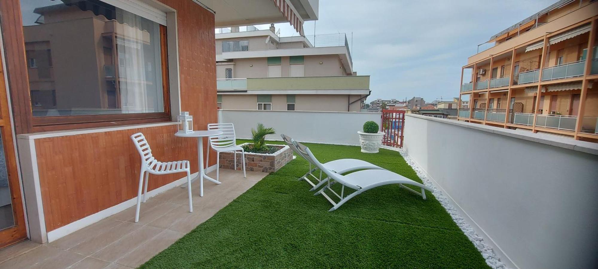 Attico San Michele Apartment Pescara Bagian luar foto